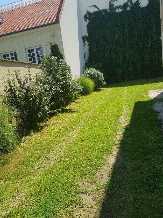 Holdfény apartman Siófok Exterior foto